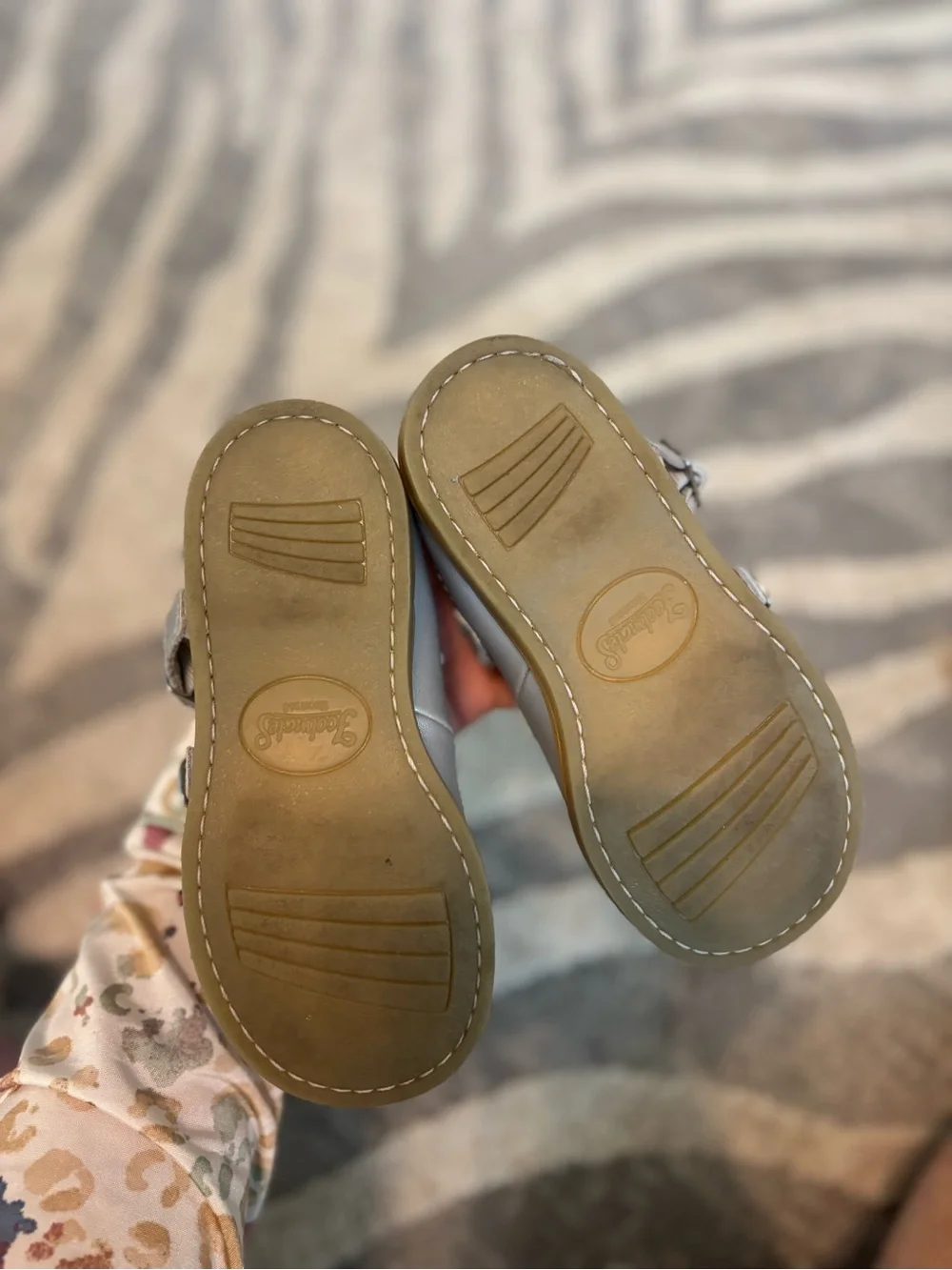 Kids Silver Double-Buckle footmates